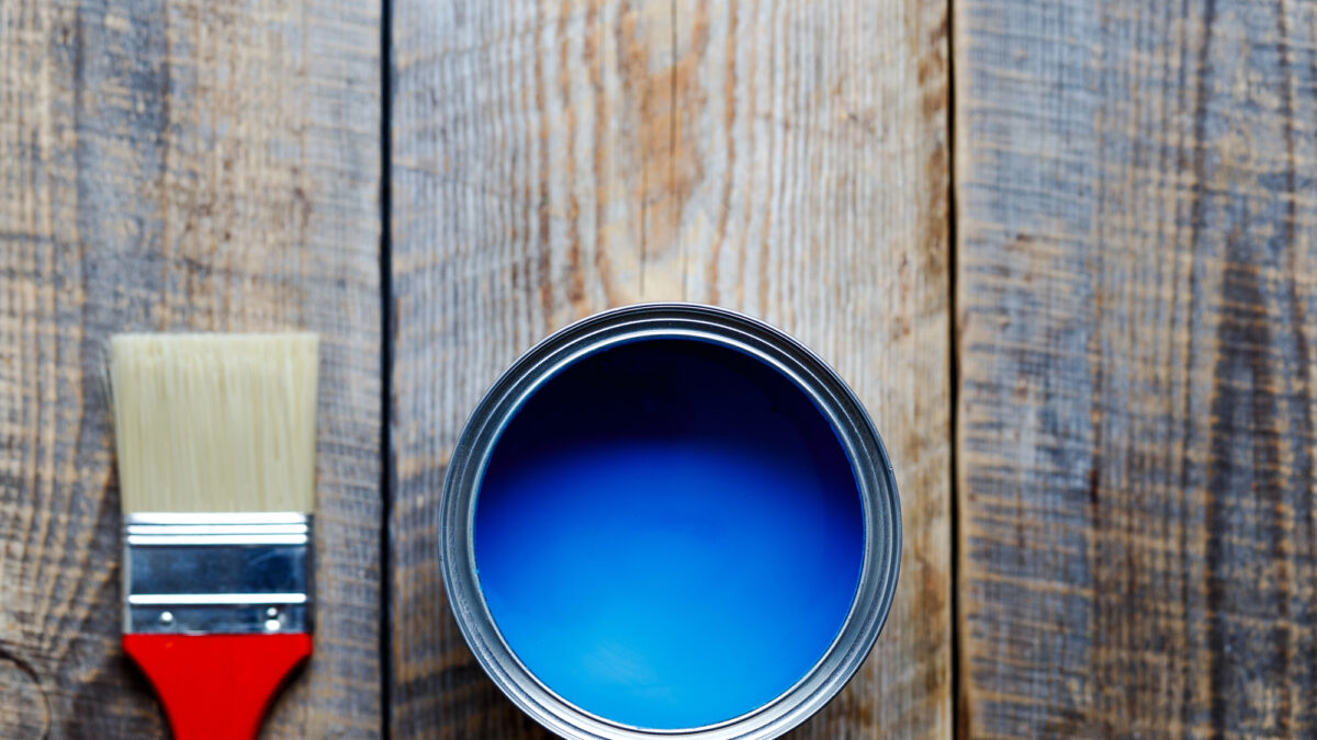 Painting vs Staining